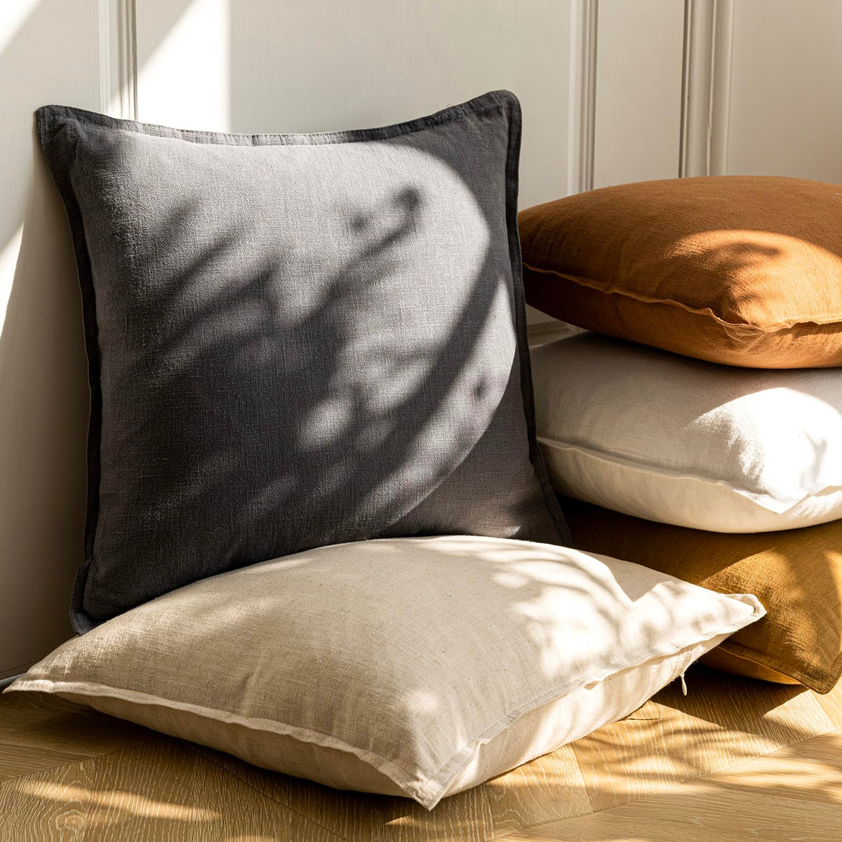 Foindtower Linen Solid Decorative Throw Pillow Covers 20x20 Natural Beige | Pack of 2 Boho Farmhouse Pillowcase,Accent Neutral Cushion Covers,Morden Home Decor for Chair Couch Sofa Bedroom Living Room